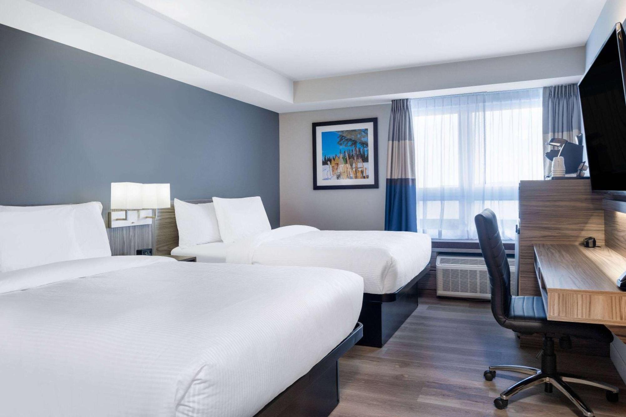 Hotel Microtel & By Wyndham Ottawa West Kanata